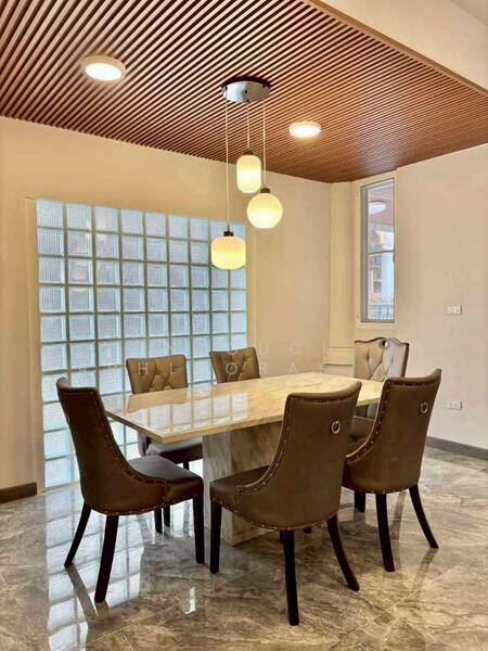 4-BR House, Bangkok, Khlong Tan Nua, Watthana, Bangkok, 4 Bedrooms, 600 sqm, Single Detached House For Rent, by Intouch Abhinorasaeth, 500145227 - DDproperty.com