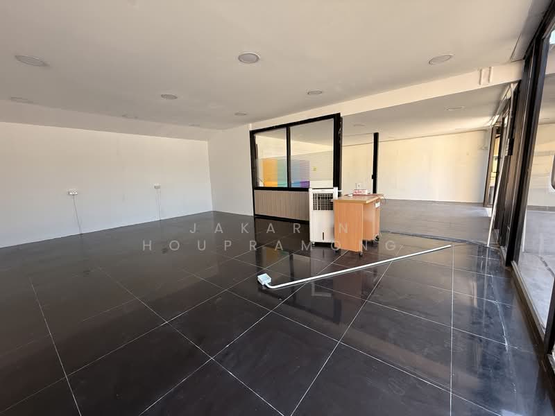 ให้เช่า พื้นที่ โกดัง พัฒนาชนบท 3 ลาดกระบัง กรุงเทพ 590 ตรม, กรุงเทพ, คลองสองต้นนุ่น, ลาดกระบัง, กรุงเทพ, 590 ตร.ม., โกดัง-โรงงาน ให้เช่า, โดย Jakarin Houpramong, 500145259 - DDproperty.com