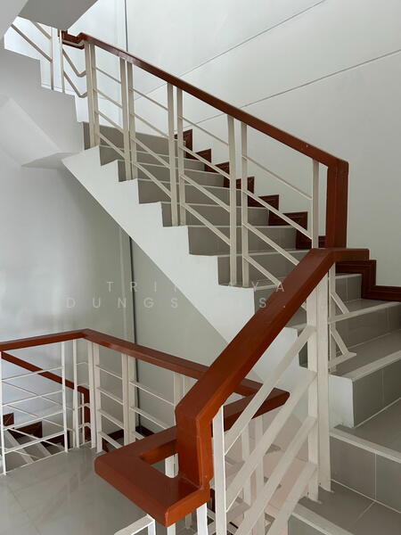 4-BR Townhouse, Bangkok, Phlapphla, Wang Thonglang, Bangkok, 4 Bedrooms, 360 sqm, Townhouse For Sale, by Trinnaya Dungsirisangthong, 500145288 - DDproperty.com