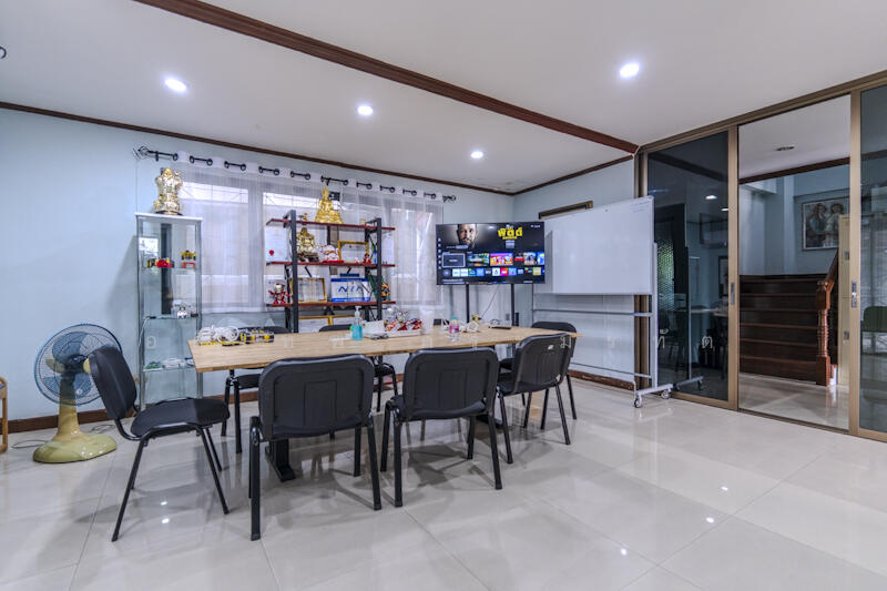 ลาดพร้าว 95, Bangkok, ลาดพร้าว, Khlong Chaokhun Sing, Wang Thonglang, Bangkok, 3 Bedrooms, 278 sqm, Single Detached House For Sale, by อดิเทพ ภระมรทัต, 500145339 - DDproperty.com