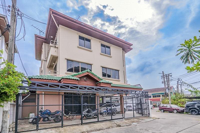 ลาดพร้าว 95, กรุงเทพ, ลาดพร้าว, คลองเจ้าคุณสิงห์, วังทองหลาง, กรุงเทพ, 278 ตร.ม., บ้านเดี่ยว ขาย, โดย อดิเทพ ภระมรทัต, 500145339 - DDproperty.com