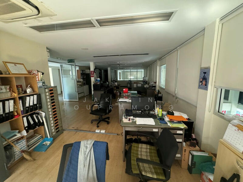ให้เช่า โชว์รูม พร้อมโกดัง เพชรเกษม ภาษีเจริญ กรุงเทพฯ ติดรถไฟฟ้า, Bangkok, Bang Wa, Phasi Charoen, Bangkok, , 1,000 sqm, Warehouse/Factory For Rent, by Jakarin Houpramong, 500145346 - DDproperty.com