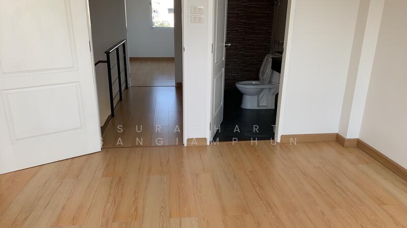 Simantra Ladprao 71, Bangkok, Soi Nak Niwat 21 Nak Niwat Road (Lat Phrao 71), Lat Phrao, Lat Phrao, Bangkok, 3 Bedrooms, 200 sqm, Single Detached House For Sale, by Surachart Sangiamphun, 500145348 - DDproperty.com