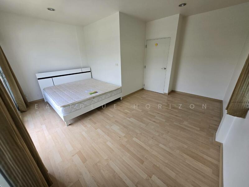 Noble Cube Pattanakarn, Bangkok, Phatthanakan Road, Suan Luang, Suan Luang, Bangkok, 3 Bedrooms, 200 sqm, Townhouse For Sale, by Eastblue Horizon, 500145355 - DDproperty.com