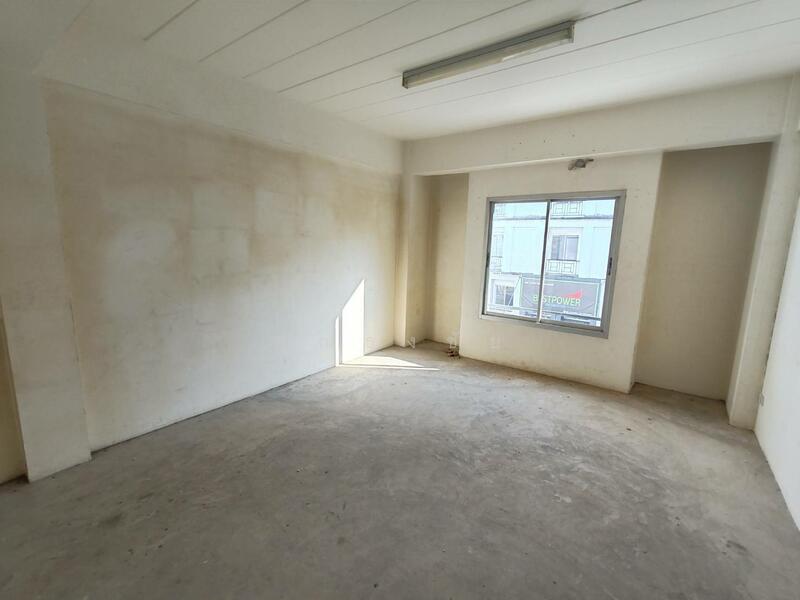 ขายตึกแถว 4 ชั้น 1 คูหา เนื้อที่ 16.6 ตร.ว. ตรงข้ามตลาดมาลี พุทธมณฑล สาย 4, Nakhon Pathom, Krathum Lom, Sam Phran, Nakhon Pathom, , 200 sqm, Shophouse For Sale, by คุณธงชัย, 500145374 - DDproperty.com