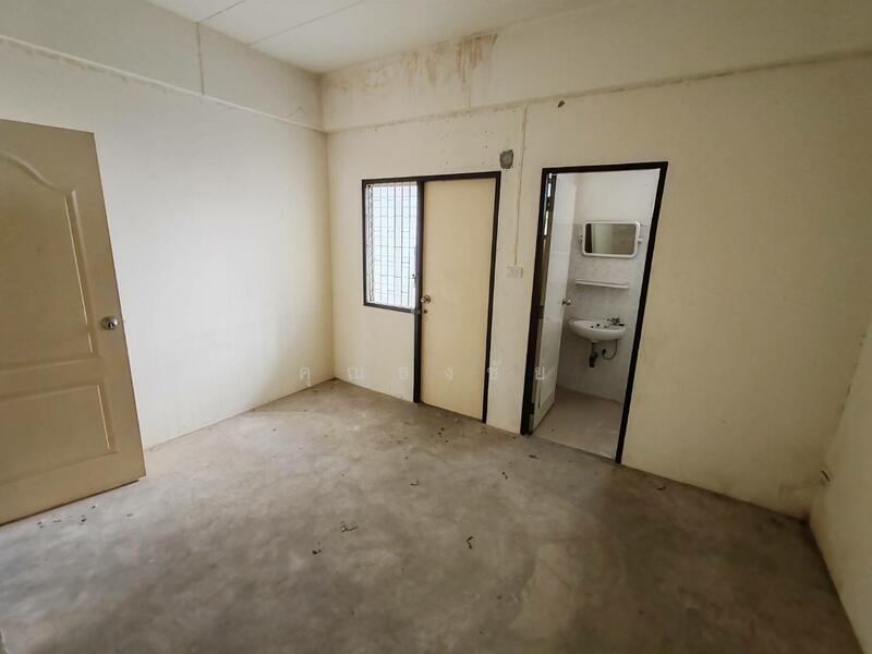 ขายตึกแถว 4 ชั้น 1 คูหา เนื้อที่ 16.6 ตร.ว. ตรงข้ามตลาดมาลี พุทธมณฑล สาย 4, Nakhon Pathom, Krathum Lom, Sam Phran, Nakhon Pathom, , 200 sqm, Shophouse For Sale, by คุณธงชัย, 500145374 - DDproperty.com