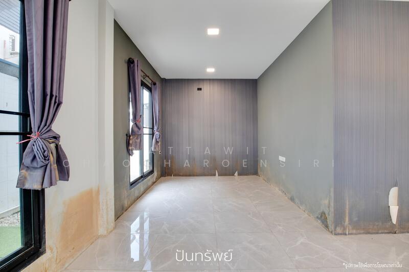 For Sale Renovated 2-Storey House on 101 sq.w. in Tha Sala, Mueang, Chiang Mai, Chiang Mai, Tha Sa La, Muang Chiang Mai, Chiang Mai, 4 Bedrooms, 1 sqm, Single Detached House For Sale, by Rattawit Chaocharoensiri, 500145402 - DDproperty.com