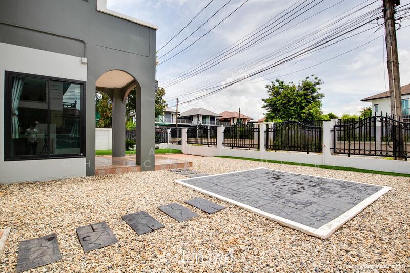 For Sale Renovated 2-Storey House on 101 sq.w. in Tha Sala, Mueang, Chiang Mai, Chiang Mai, Tha Sa La, Muang Chiang Mai, Chiang Mai, 4 Bedrooms, 1 sqm, Single Detached House For Sale, by Rattawit Chaocharoensiri, 500145402 - DDproperty.com