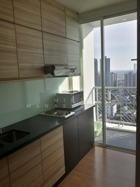 The Complete Narathiwat, Bangkok, 9 Naradhiwas Rajanagarindra Rd, Chong Nonsi, Yan Nawa, Bangkok, 1 Bedroom, 36 sqm, Condo For Rent, by Mint Manassanan, 500145418 - DDproperty.com