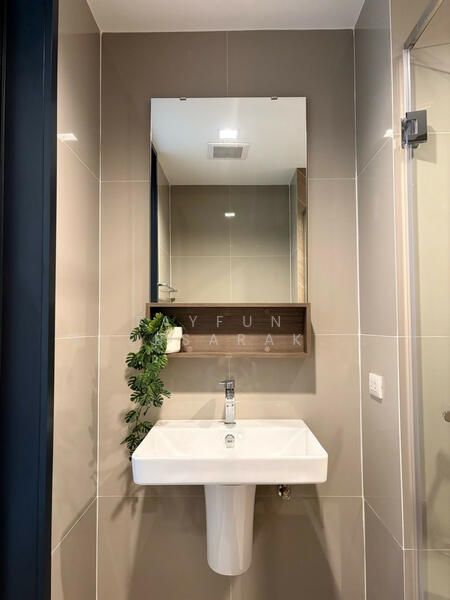 The Line Phahonyothin Park, Bangkok, 1090 Phahonyothin Road, Jom Phon, Chatuchak, Bangkok, 1 Bedroom, 33 sqm, Condo For Rent, by Tayfun  Suebsarakham , 500145419 - DDproperty.com