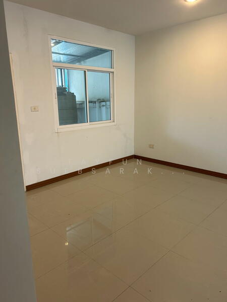 ทาวน์เฮ้าส์ 4-ห้องนอน, กรุงเทพ, พลับพลา, วังทองหลาง, กรุงเทพ, 360 ตร.ม., ทาวน์เฮ้าส์ ให้เช่า, โดย Tayfun  Suebsarakham , 500145421 - DDproperty.com