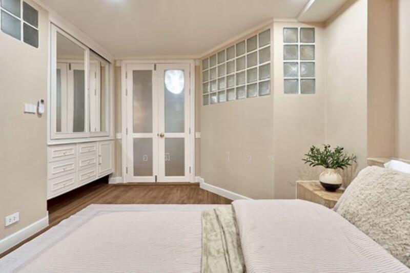 Srithana Condominium 2 : ศรีธนาคอนโดมิเนียม 2, เชียงใหม่, 96 ถ.สิริมังคลาจารย์ เลน 1, สุเทพ, เมืองเชียงใหม่, เชียงใหม่, 130 ตร.ม., คอนโด ขาย, โดย เอมิล ไวซ์, 500145453 - DDproperty.com