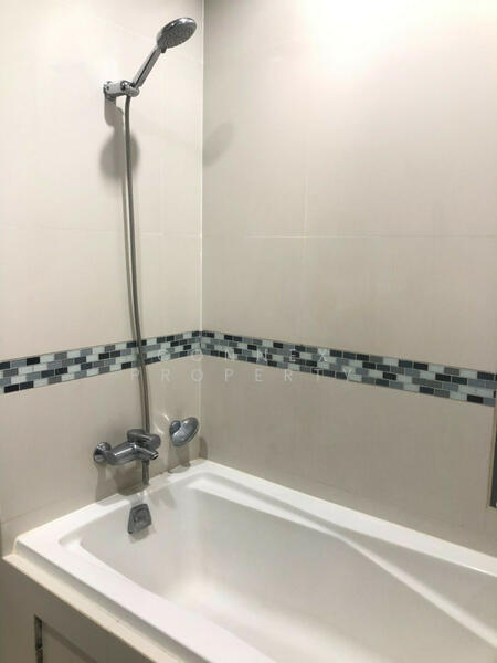 IDEO Q Phayathai, Bangkok, 138 Phayathai Road, Thung Phaya Thai, Ratchathewi, Bangkok, 1 Bedroom, 50 sqm, Condo For Sale, by Connex Property, 500145466 - DDproperty.com