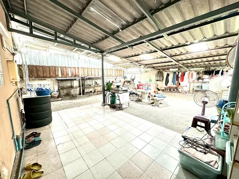 ขาย บ้านแฝด 3 ชั้น หมู่บ้าน วิชั่น วิลล์ 3 ซอยสามัคคี 30, Nonthaburi, Tha-Sai, Muang Nonthaburi, Nonthaburi, 4 Bedrooms, 140 sqm, Semi-Detached House (Twin House) For Sale, by กรณวัสส์ กัณฑวัสส์วงส์, 500145507 - DDproperty.com