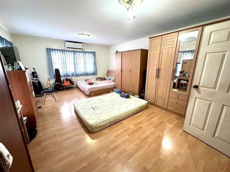 ขาย บ้านแฝด 3 ชั้น หมู่บ้าน วิชั่น วิลล์ 3 ซอยสามัคคี 30, Nonthaburi, Tha-Sai, Muang Nonthaburi, Nonthaburi, 4 Bedrooms, 140 sqm, Semi-Detached House (Twin House) For Sale, by กรณวัสส์ กัณฑวัสส์วงส์, 500145507 - DDproperty.com