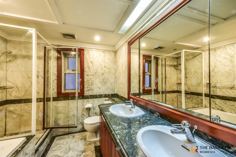 All Seasons Mansion, Bangkok, Soi Ruamrudee, Wireless Road, Lumphini, Pathum Wan, Bangkok, 3 Bedrooms, 178 sqm, Condo For Sale, by Sirirut Havee Akehurst, 500145527 - DDproperty.com