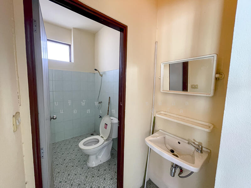 Urairat Village Sriracha, Chon Buri (Pattaya), Thung Suk La, Si Racha, Chon Buri (Pattaya), 3 Bedrooms, 300 sqm, Townhouse For Sale, by บริษัท เอชแอล แอสเซท จำกัด, 500145530 - DDproperty.com