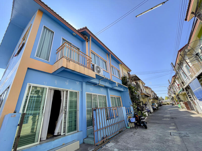 Urairat Village Sriracha, Chon Buri (Pattaya), Thung Suk La, Si Racha, Chon Buri (Pattaya), 3 Bedrooms, 300 sqm, Townhouse For Sale, by บริษัท เอชแอล แอสเซท จำกัด, 500145530 - DDproperty.com