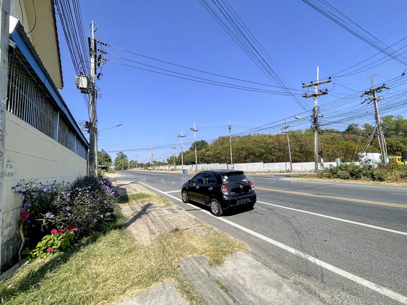 ทาวน์โฮม 2 หลังตีทะลุ หมู่บ้าน อุไรรัตน์ วิลเลจ ศรีราชา (หลังริม), ชลบุรี, ทุ่งสุขลา, ศรีราชา, ชลบุรี, 300 ตร.ม., ทาวน์เฮ้าส์ ขาย, โดย บริษัท เอชแอล แอสเซท จำกัด, 500145530 - DDproperty.com