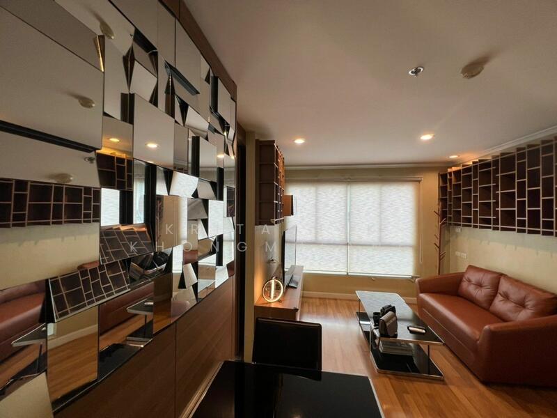 Lumpini Place Rama 4-Kluaynamthai, Bangkok, 4004 Rama 4 Road, Phra Kanong, Khlong Toei, Bangkok, 2 Bedrooms, 56 sqm, Condo For Sale, by Kritaphak Khongmueang, 500145577 - DDproperty.com