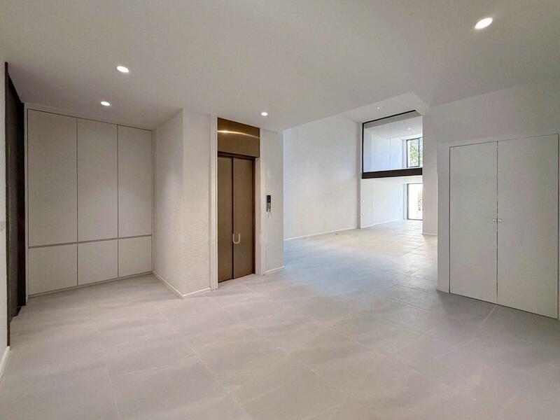 Modern Townhome for Sale Pridi 14 Sukhumvit 71 ( SPSEVE1706 ), Bangkok, ซอยปรีดี 14, Phra Kanong Nua, Watthana, Bangkok, 9 Bedrooms, 536 sqm, Townhouse For Sale, by Khun Eve, 500145591 - DDproperty.com