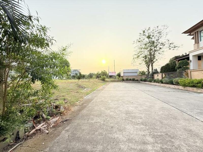 ที่ดิน ทวีวัฒนา ศาลาธรรมสพน์, กรุงเทพ, ศาลาธรรมสพน์, ทวีวัฒนา, กรุงเทพ, 684 ตร.ม., ที่ดิน ขาย, โดย ศิริเพ็ญ ทองอ่อน, 500145598 - DDproperty.com