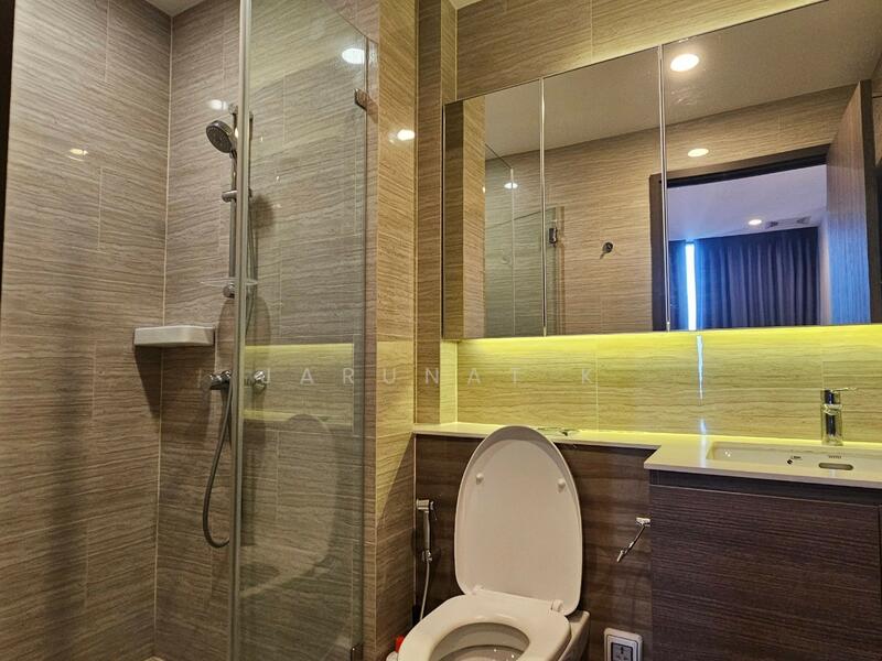 Whizdom Essence, Bangkok, 5 Piyabutr 1 Alley, Bang Chak, Phra Khanong, Bangkok, 2 Bedrooms, 53 sqm, Condo For Rent, by Jarunat K, 500145615 - DDproperty.com