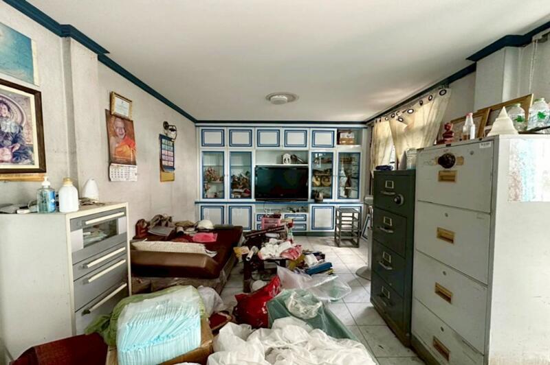 ขายบ้านแฝด 2ชั้น 39ตรว.ลาดพร้าว 101 ซอย19 ถนนลาดพร้าว วังทองหลาง, กรุงเทพ, ถนนลาดพร้าว 101 แยก 19, คลองเจ้าคุณสิงห์, วังทองหลาง, กรุงเทพ, 300 ตร.ม., บ้านแฝด ขาย, โดย คุณนนท์, 500145636 - DDproperty.com