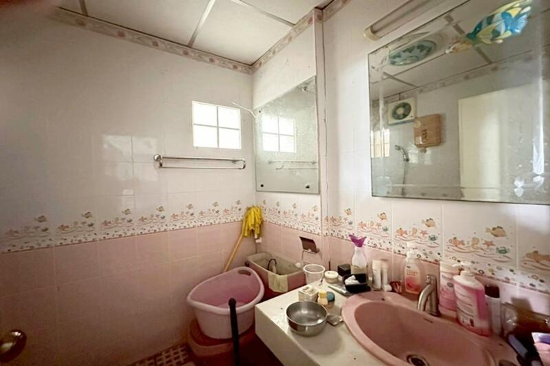 ขายบ้านแฝด 2ชั้น 39ตรว.ลาดพร้าว 101 ซอย19 ถนนลาดพร้าว วังทองหลาง, Bangkok, ถนนลาดพร้าว 101 แยก 19, Khlong Chaokhun Sing, Wang Thonglang, Bangkok, 3 Bedrooms, 300 sqm, Semi-Detached House (Twin House) For Sale, by คุณนนท์, 500145636 - DDproperty.com