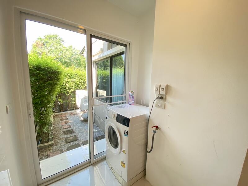 The City Pattanakarn, Bangkok, On Nut Road, Prawet, Prawet, Bangkok, 4 Bedrooms, 200 sqm, Single Detached House For Rent, by Thananthorn Wongvarnkaseam, 500145638 - DDproperty.com