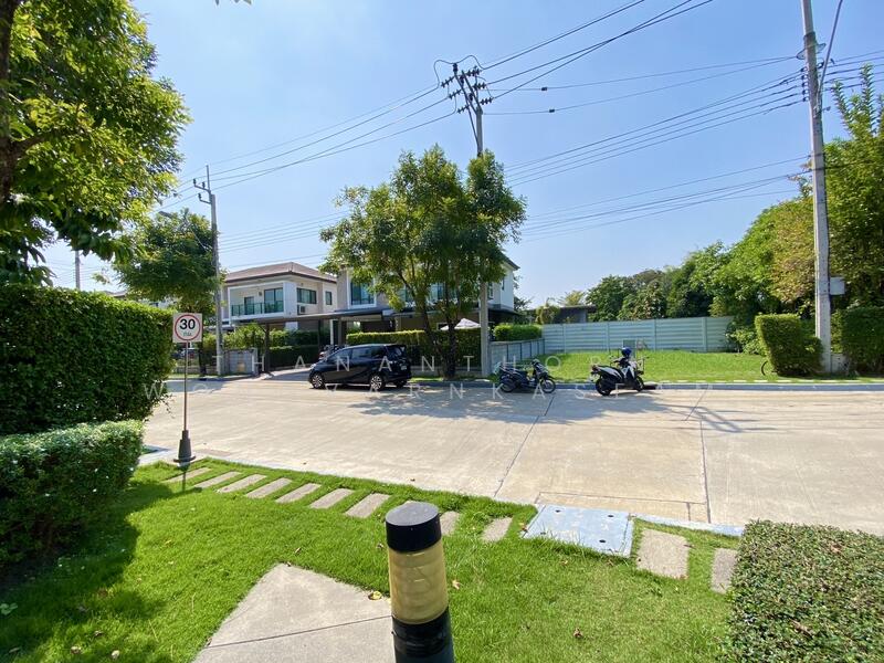 The City Pattanakarn, Bangkok, On Nut Road, Prawet, Prawet, Bangkok, 4 Bedrooms, 200 sqm, Single Detached House For Rent, by Thananthorn Wongvarnkaseam, 500145638 - DDproperty.com