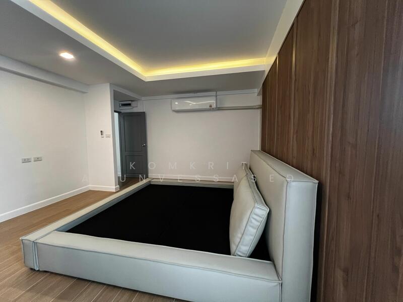 2-BR Townhouse, Bangkok, Bang Na Nuea, Bang Na, Bangkok, 2 Bedrooms, 150 sqm, Townhouse For Rent, by Komkrit  Arunvessased , 500145643 - DDproperty.com