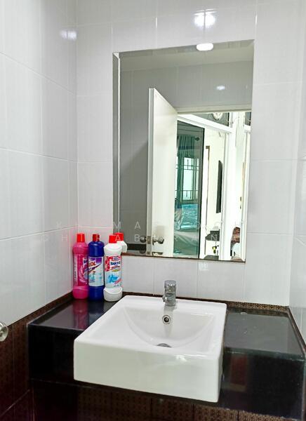 Asakan Place Srinakarin, Bangkok, 617 Srinakarin Road, Suan Luang, Suan Luang, Bangkok, 2 Bedrooms, 48 sqm, Condo For Sale, by Khemasooch Chiraburanan, 500145644 - DDproperty.com