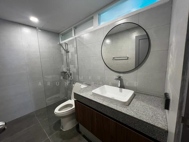 2-BR Townhouse, Bangkok, Bang Na Nuea, Bang Na, Bangkok, 2 Bedrooms, 150 sqm, Townhouse For Sale, by Komkrit  Arunvessased , 500145650 - DDproperty.com