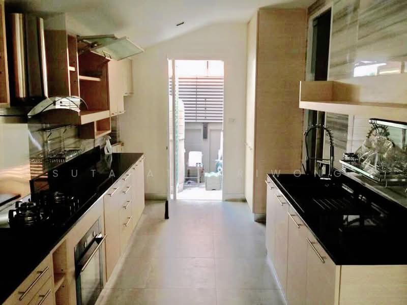 Golden Nakara, Bangkok, Soi On Nut 65, Prawet, Prawet, Bangkok, 4 Bedrooms, 408 sqm, Single Detached House For Sale, by Sutapat Pariwong, 500145662 - DDproperty.com