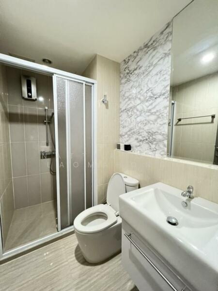 Life Ratchadapisek, Bangkok, 279 Ratchadapisaek Road, Huai Khwang, Huai Khwang, Bangkok, 2 Bedrooms, 56 sqm, Condo For Sale, by Natthapong Laomahong, 500145713 - DDproperty.com