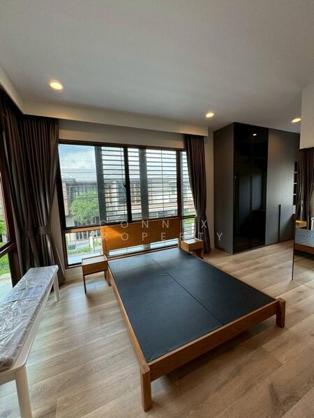 Burasiri Krungthep Kreetha, Bangkok, 95 Soi Pracha Ruam Chai, Hua Mak, Bang Kapi, Bangkok, 5 Bedrooms, 300 sqm, Single Detached House For Sale, by Connex Property, 500145738 - DDproperty.com