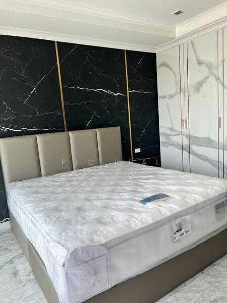 Pool View Villa for sale in East Pattaya with 5 Bedrooms, Chon Buri (Pattaya), Bang Lamung, Bang Lamung (Pattaya), Chon Buri (Pattaya), 5 Bedrooms, 548 sqm, Villa For Sale, by PLC Real Estate, 500145742 - DDproperty.com