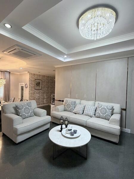 ขาย - ขายวิลล่าวิวสระว่ายน้ำส่วนตัวในพัทยาตะวันออก 5 ห้องนอน, ชลบุรี