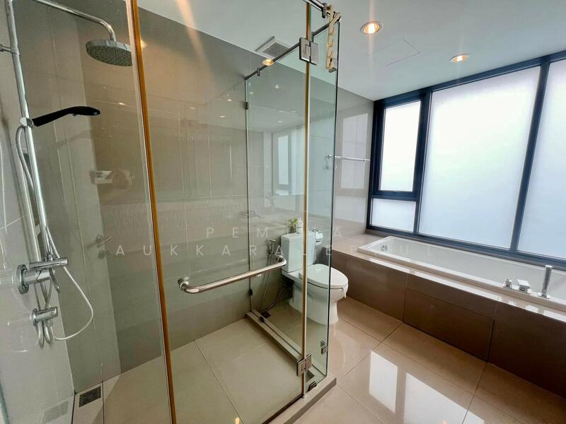 Rhythm Sukhumvit 42, Bangkok, Soi Sukhumvit 42, Sukhumvit Road, Phra Kanong, Khlong Toei, Bangkok, 2 Bedrooms, 78 sqm, Condo For Sale, by Pemika Aukkaraleekul, 500145745 - DDproperty.com