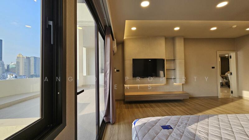 ให้เช่า - Crystal Garden Condominium : คริสตัล การ์เด้น, กรุงเทพ