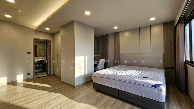 ให้เช่า - Crystal Garden Condominium : คริสตัล การ์เด้น, กรุงเทพ