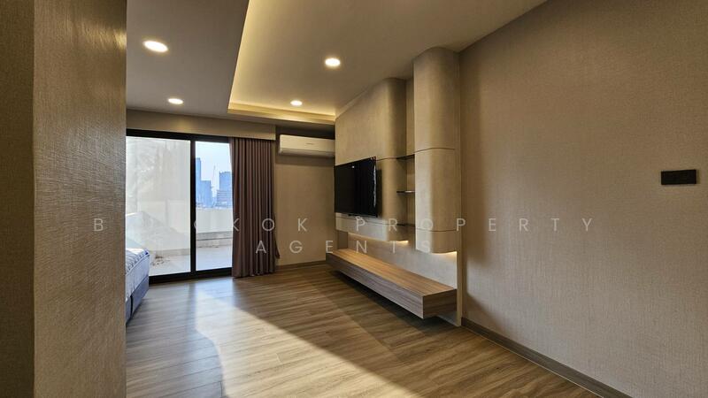 ให้เช่า - Crystal Garden Condominium : คริสตัล การ์เด้น, กรุงเทพ