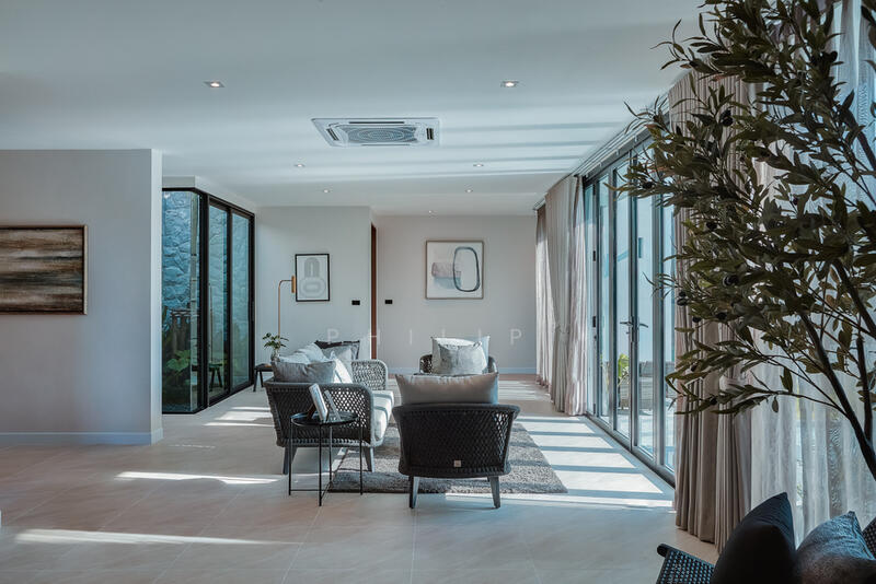 The Prospect Villa : เดอะ พรอสเปคท์ วิลล่า, ชลบุรี, ถนนทุ่งกลมตาลหมัน 8, หนองปรือ, บางละมุง, ชลบุรี, 380 ตร.ม., วิลล่า ขายดาวน์, โดย Philip, 500145775 - DDproperty.com