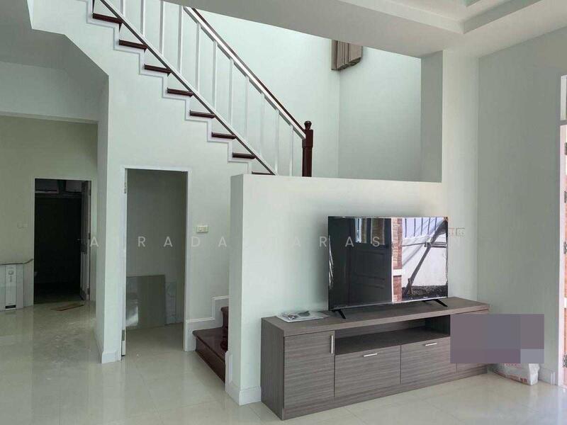 Perfect Place Ramkhamhaeng 164, Bangkok, Soi Ramkhamhaeng 164, Saphan Sung, Saphan Sung, Bangkok, 4 Bedrooms, 328 sqm, Single Detached House For Rent, by Airada Parasarn, 500145776 - DDproperty.com