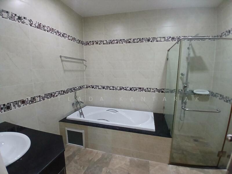 My Hip Condo 2, Chiang Mai, Nong Pa Krang, Muang Chiang Mai, Chiang Mai, 2 Bedrooms, 65 sqm, Condo For Rent, by Chitlada Kantarak, 500145800 - DDproperty.com