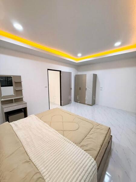 Townhouse for sale in East Pattaya with 2 Bedrooms, Chon Buri (Pattaya), Bang Lamung, Bang Lamung (Pattaya), Chon Buri (Pattaya), 2 Bedrooms, 116 sqm, Townhouse For Sale, by PLC Real Estate, 500145805 - DDproperty.com