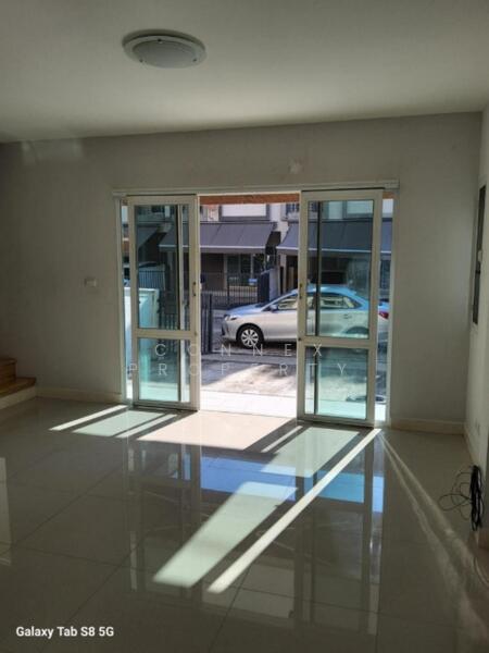 Baan Klang Muang Suanluang, Bangkok, On Nut Road, Dok Mai, Prawet, Bangkok, 3 Bedrooms, 128 sqm, Townhouse For Sale, by Connex Property, 500145817 - DDproperty.com