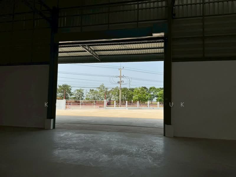 For Rent - ให้เช่าโกดังพร้อมสำนักงาน พื้นที่ 7 ไร่ ไฟฟ้า 3 เฟส ทำเลดี เดินทางสะดวก บางปลาม้า สุพรรณบุรี, Suphan Buri