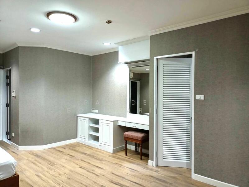 Fifty Fifth Tower, Bangkok, 84 Soi Sukhumvit 55, Sukhumvit Road, Khlong Tan Nua, Watthana, Bangkok, 3 Bedrooms, 195 sqm, Condo For Sale, by Pavadee Boonyarith, 500145823 - DDproperty.com